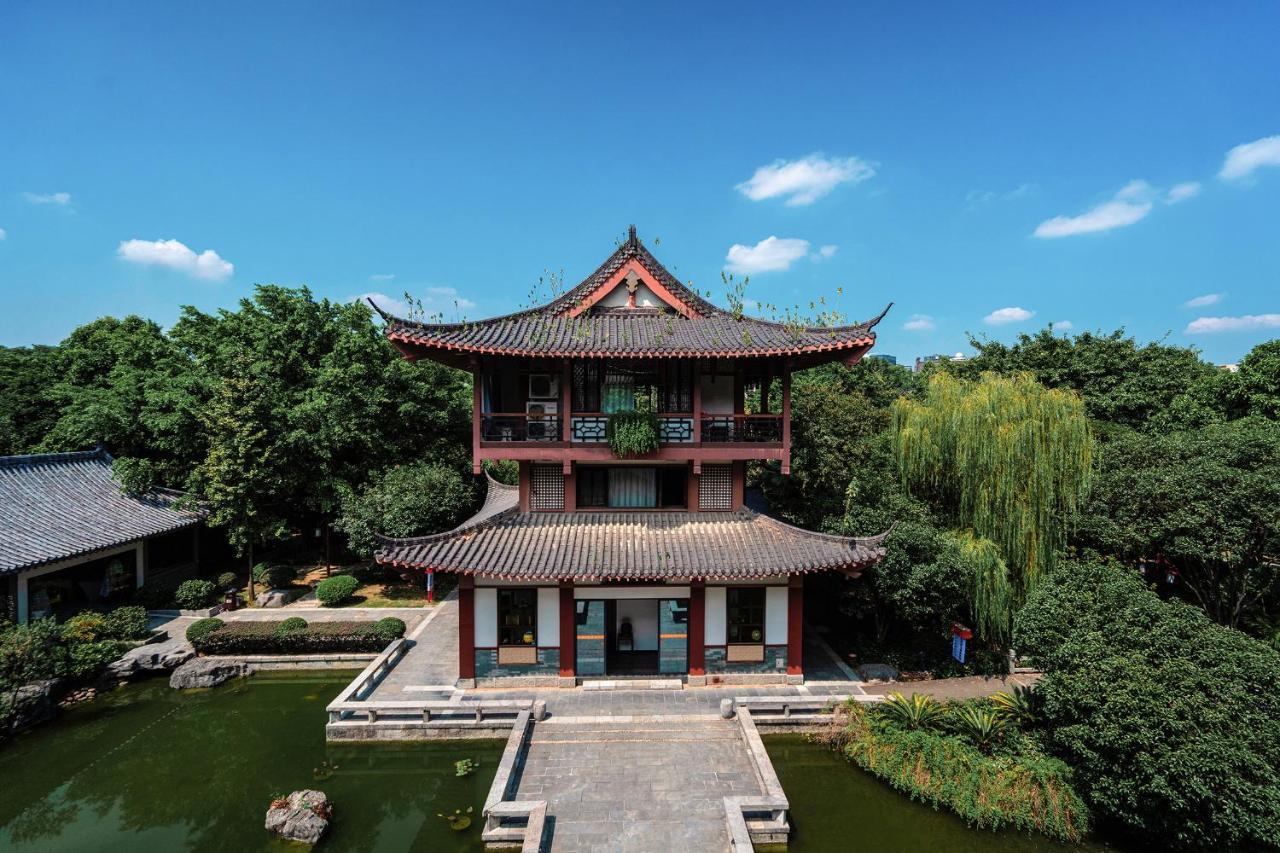 Guilin Yi Characteristic Hotel Coltd Kültér fotó