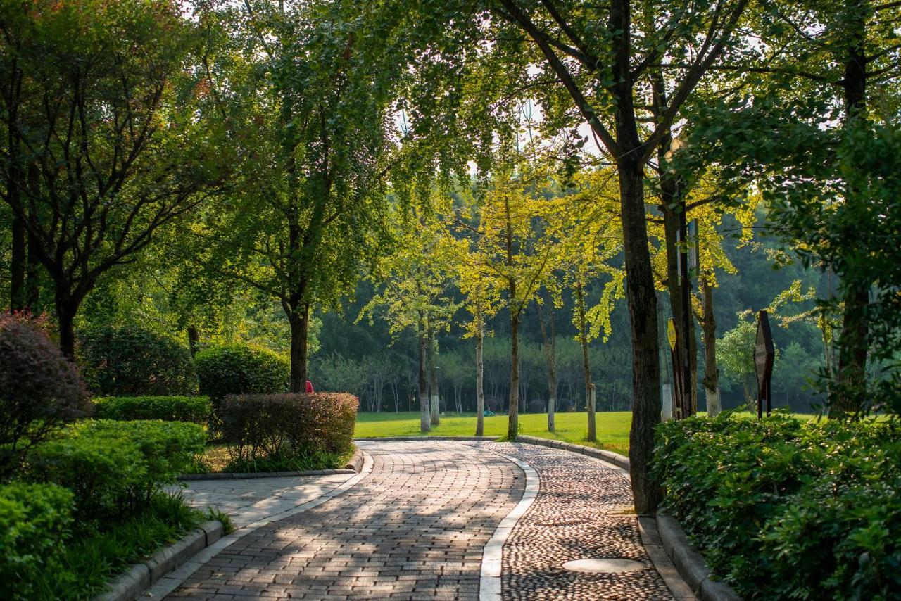 Guilin Yi Characteristic Hotel Coltd Kültér fotó