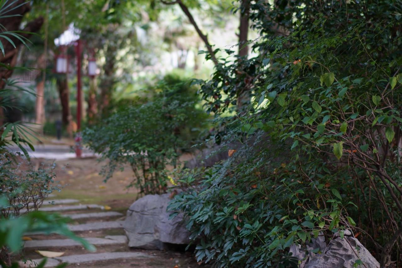 Guilin Yi Characteristic Hotel Coltd Kültér fotó