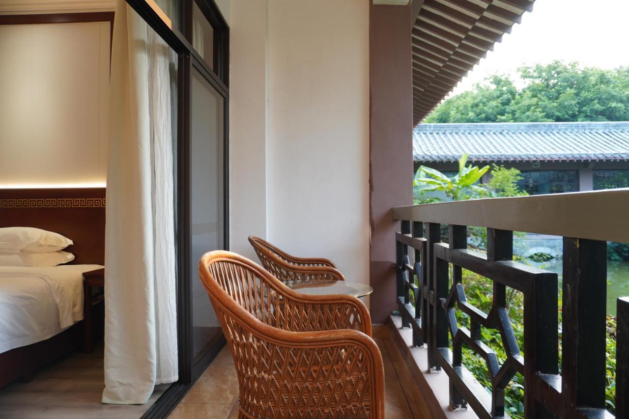 Guilin Yi Characteristic Hotel Coltd Kültér fotó