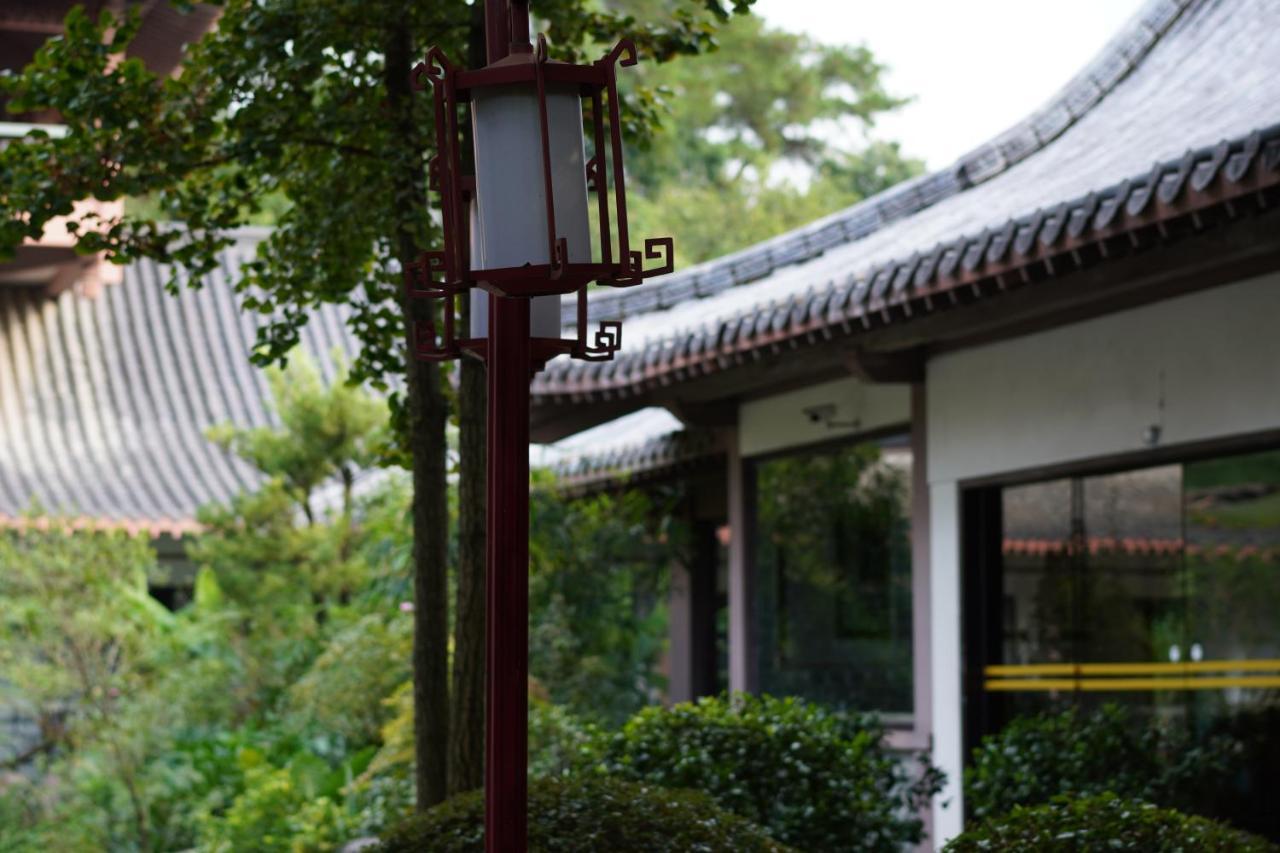Guilin Yi Characteristic Hotel Coltd Kültér fotó