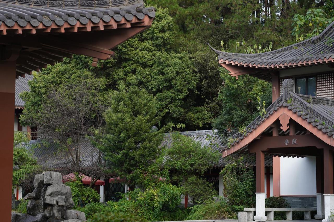 Guilin Yi Characteristic Hotel Coltd Kültér fotó